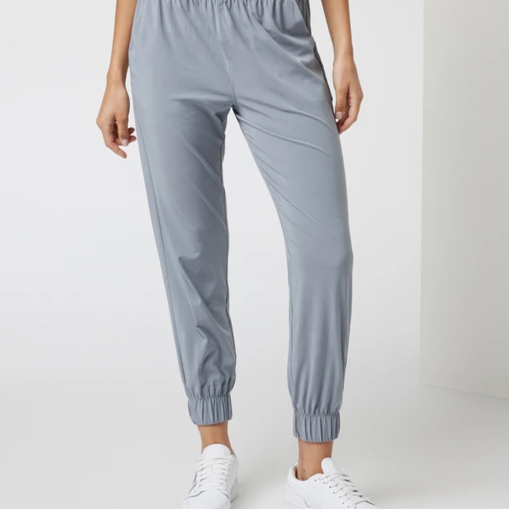 Vuori Women's Villa Jogger Pants Sz L